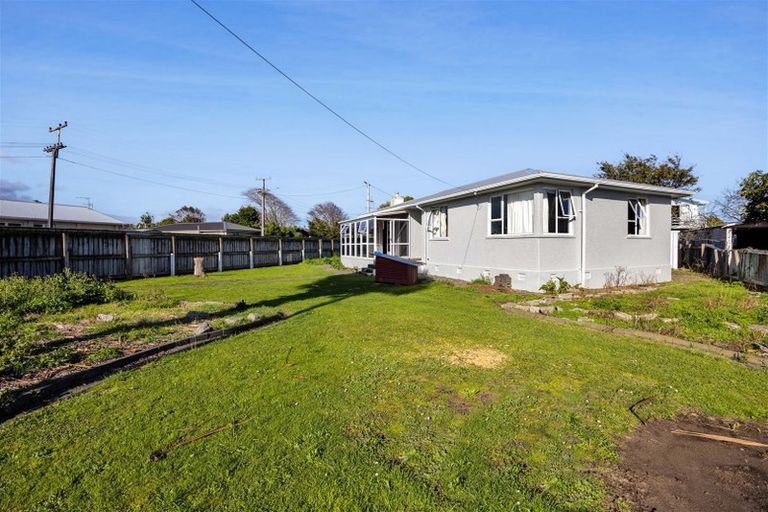 Photo of property in 8 Turuturu Road, Hawera, 4610