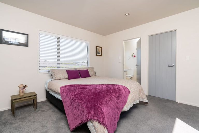 Photo of property in 11 Kakapo Place, Mangawhai, 0505