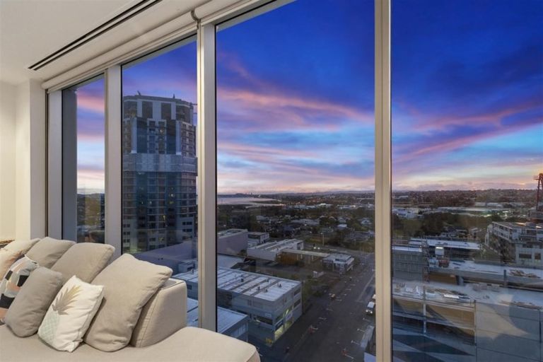 Photo of property in Sentinel Apartments, 1004/3 Northcroft Street, Takapuna, Auckland, 0622