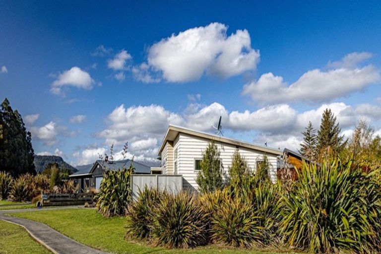 Photo of property in 4 Cordyline Place, Ohakune, 4625