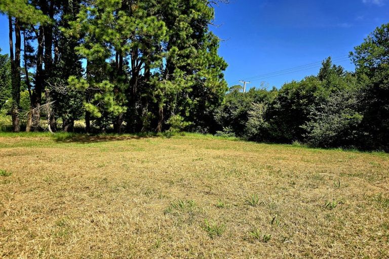 Photo of property in 327 Spains Road, Awanui, 0486