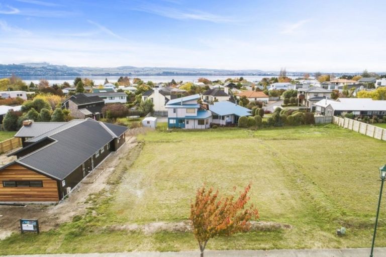 Photo of property in 81 Victory Drive, Wharewaka, Taupo, 3330