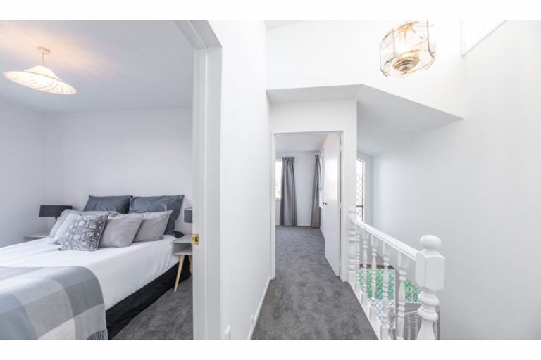 Photo of property in 28 Rubens Place, Burnside, Christchurch, 8053