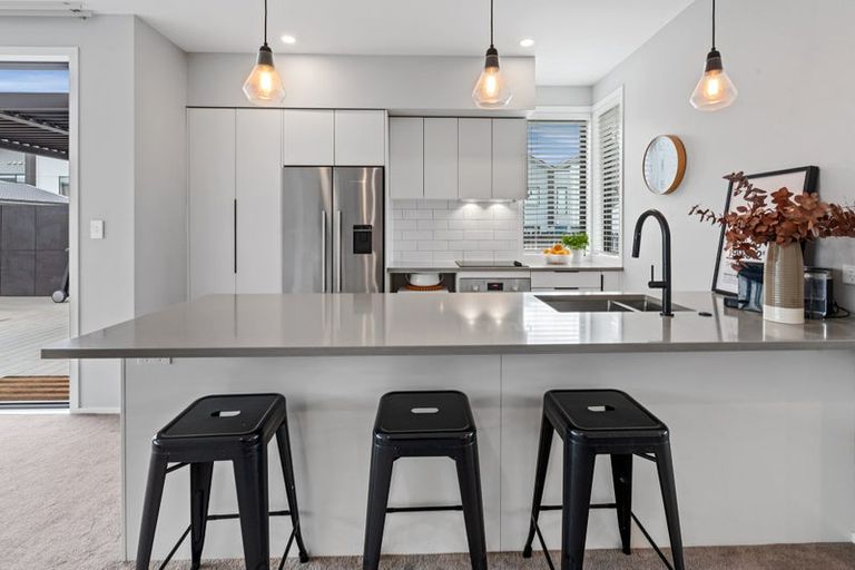 Photo of property in 37 Eyton Kay Road, Hobsonville, Auckland, 0616