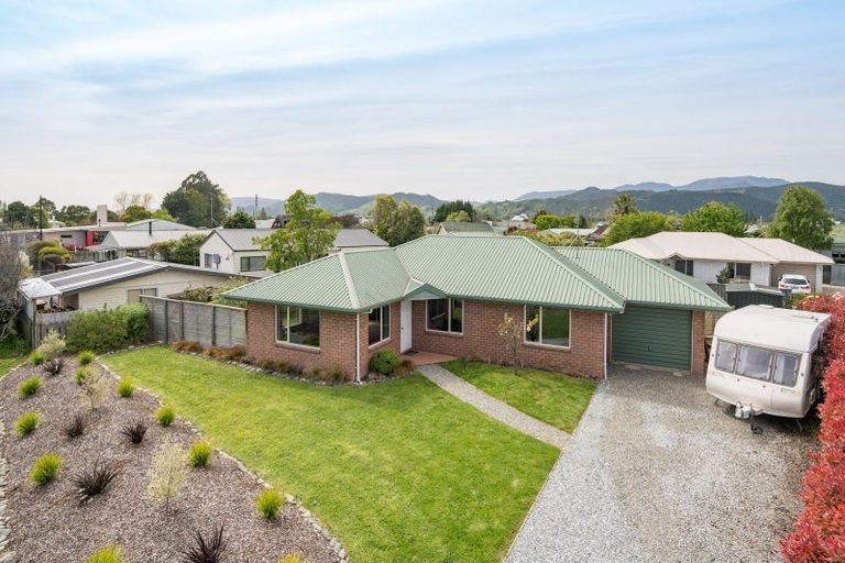 Photo of property in 84 Starveall Street, Brightwater, 7022