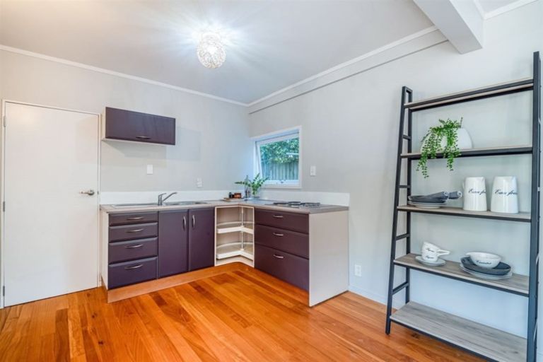 Photo of property in 3/134 Calliope Road, Stanley Point, Auckland, 0624