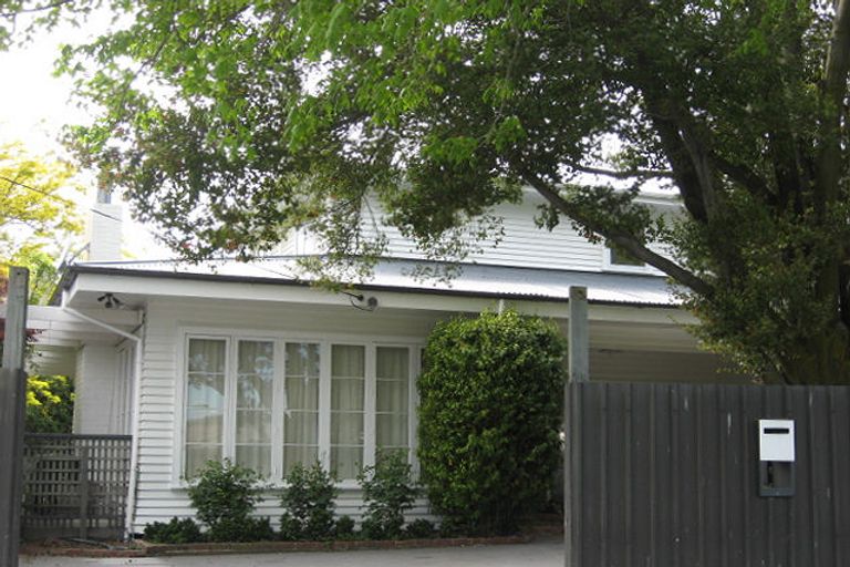 Photo of property in 21 Howick Road, Blenheim, 7201