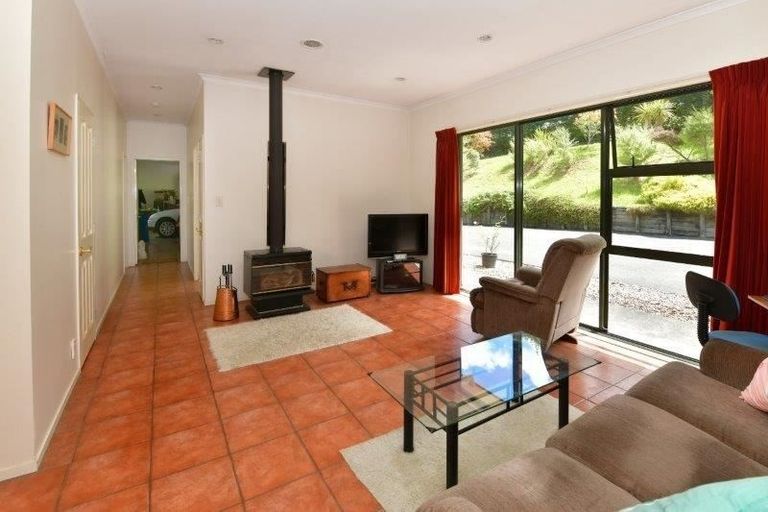 Photo of property in 744 Peak Road, Helensville, 0875