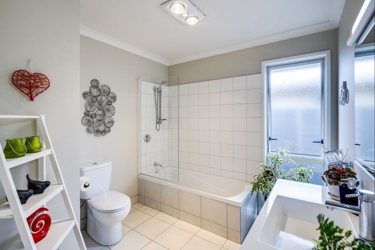 Photo of property in 12 Barcroft Street, Frimley, Hastings, 4120