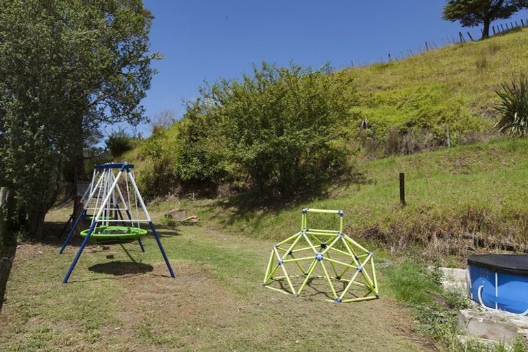 Photo of property in 18 Waikoura Road, Kaeo, 0478