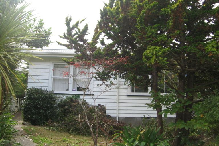 Photo of property in 45 Collier Avenue, Karori, Wellington, 6012