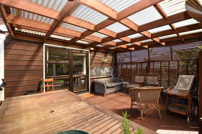 Photo of property in 8 Davy Street, Carterton, 5713