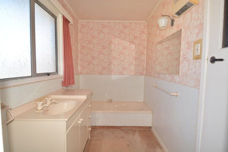 Photo of property in 94 Salford Street, Windsor, Invercargill, 9810