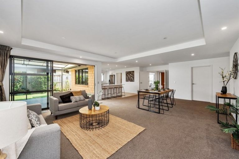 Photo of property in 5 Michael Terrence Place, Flagstaff, Hamilton, 3210