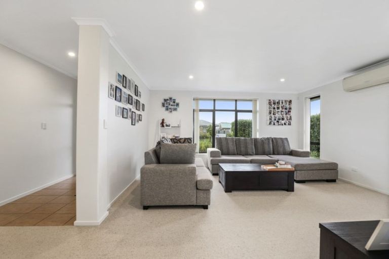 Photo of property in 24 Te Manatu Drive, Huntington, Hamilton, 3210