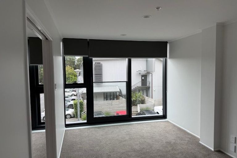 Photo of property in 7d/30 Westward Ho, Glen Eden, Auckland, 0602