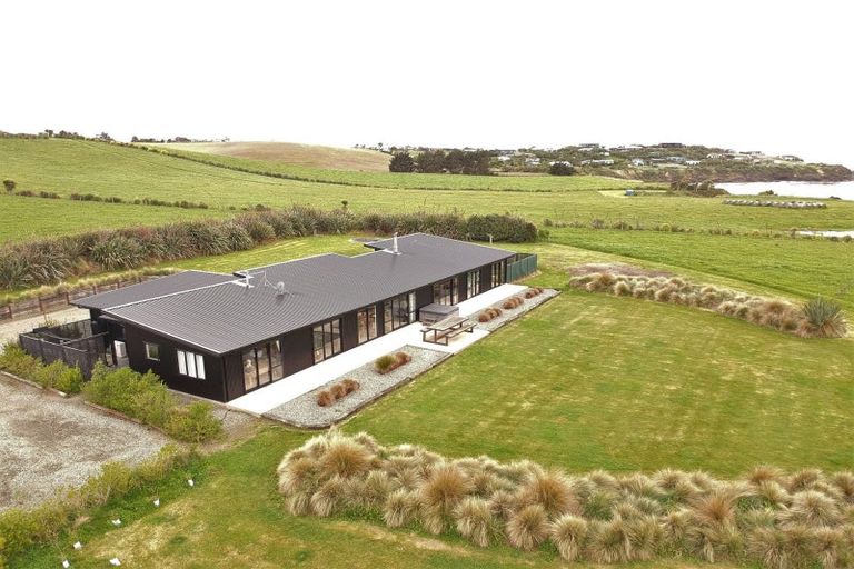 Photo of property in 3/1250 Waianakarua Road, Kakanui, Oamaru, 9495
