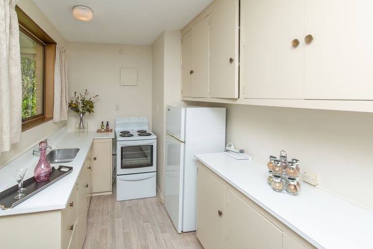 Photo of property in 2/4 Quinton Place, Bishopdale, Christchurch, 8053