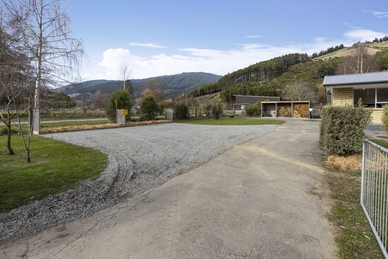 Photo of property in 1112 Queen Charlotte Drive, Linkwater, Picton, 7281