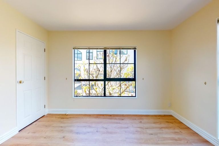 Photo of property in 16g Hobson Street, Thorndon, Wellington, 6011