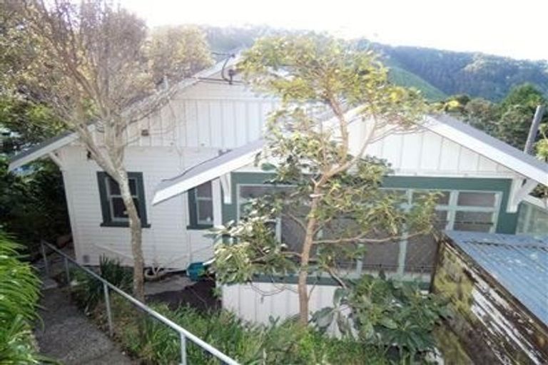Photo of property in 2 Easdale Street, Kelburn, Wellington, 6012