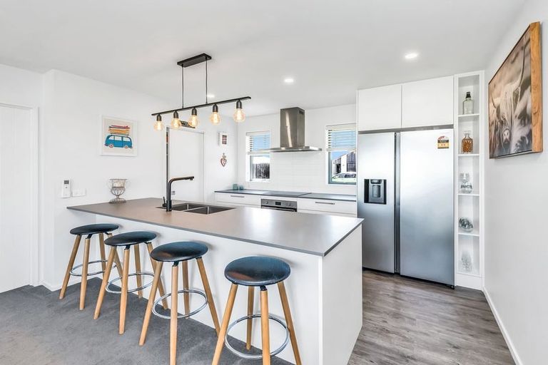 Photo of property in 13 Huntaway Lane, Dunsandel, 7682