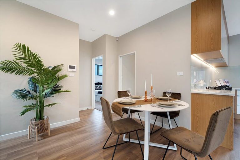 Photo of property in 86b Kervil Avenue, Te Atatu Peninsula, Auckland, 0610