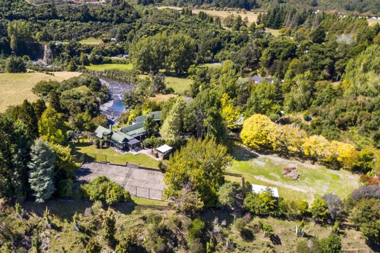 Photo of property in 1029d Akatarawa Road, Akatarawa, Upper Hutt, 5372