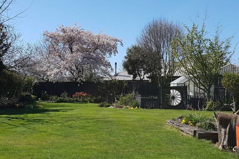Photo of property in 15 Glastonbury Drive, Burwood, Christchurch, 8083