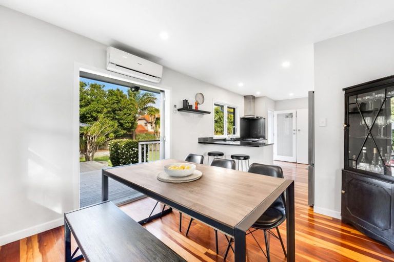 Photo of property in 25 Gills Road, Bucklands Beach, Auckland, 2014