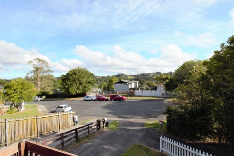 Photo of property in 1/7 Classic Grove, Bayview, Auckland, 0629