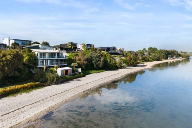 Photo of property in 109a Torkar Road, Clarks Beach, 2122