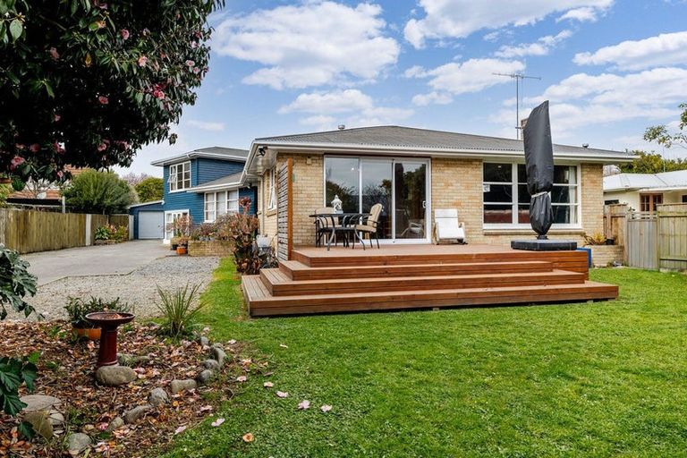 Photo of property in 27 Sheffield Street, Awapuni, Palmerston North, 4412