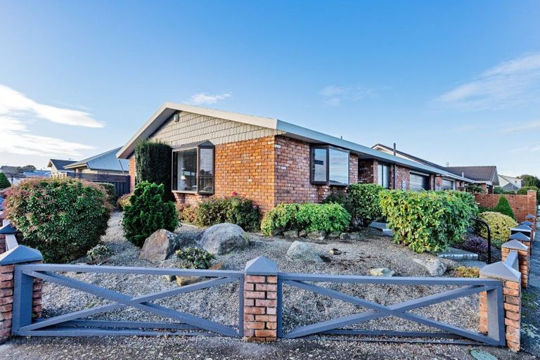Photo of property in 44 Newcastle Street, Windsor, Invercargill, 9810