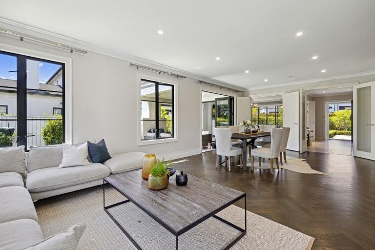 Photo of property in 7 St Andrews Way, Albany, Auckland, 0632