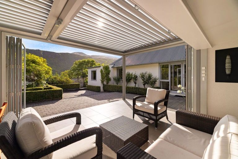 Photo of property in 3 Stafford Street, Arrowtown, 9302