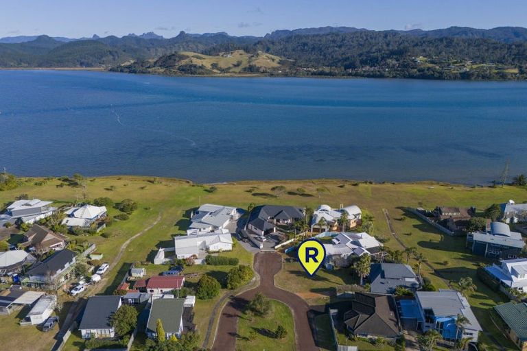 Photo of property in 4a Victoria Court, Pauanui, Hikuai, 3579