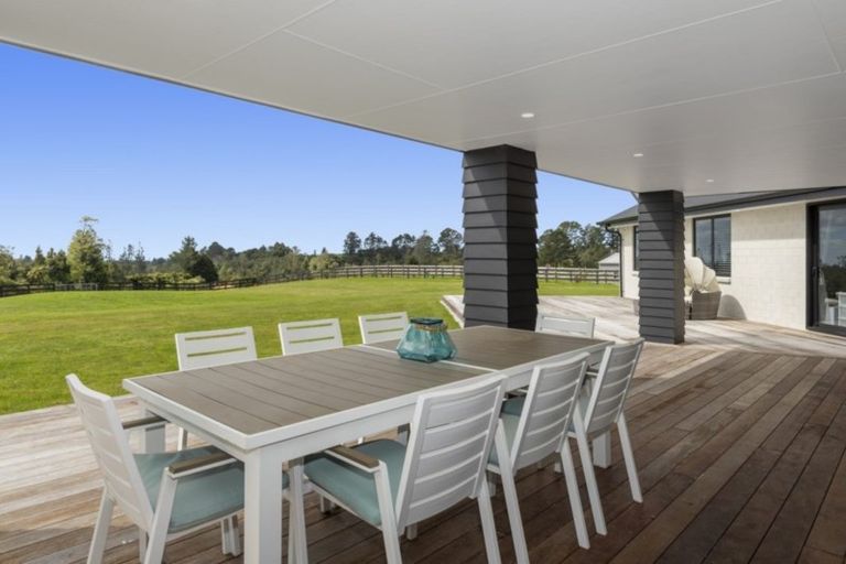 Photo of property in 25 Sarona Park Drive, Omanawa, Tauranga, 3171