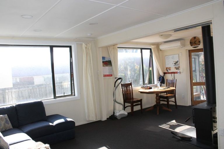 Photo of property in 68 Adamson Crescent, Glengarry, Invercargill, 9810