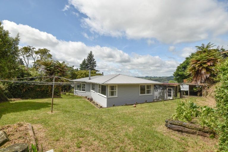 Photo of property in 4 Russell Crescent, Western Heights, Rotorua, 3015