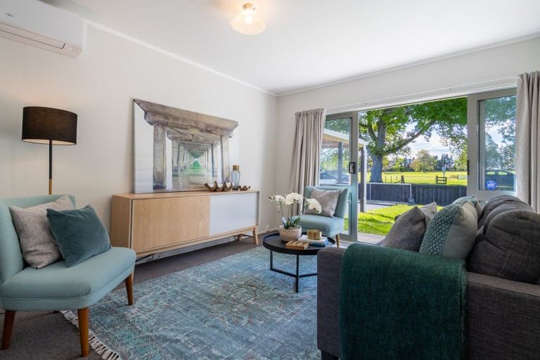 Photo of property in 19 Carlyle Street, Leamington, Cambridge, 3432