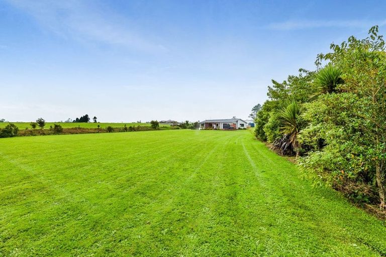 Photo of property in 1253 Upland Road, Egmont Village, Inglewood, 4386