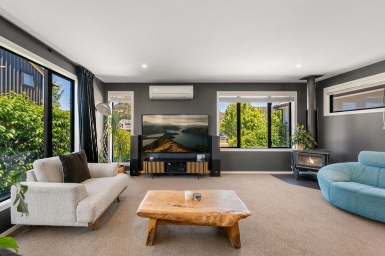 Photo of property in 45 Mount Linton Avenue, Wanaka, 9305