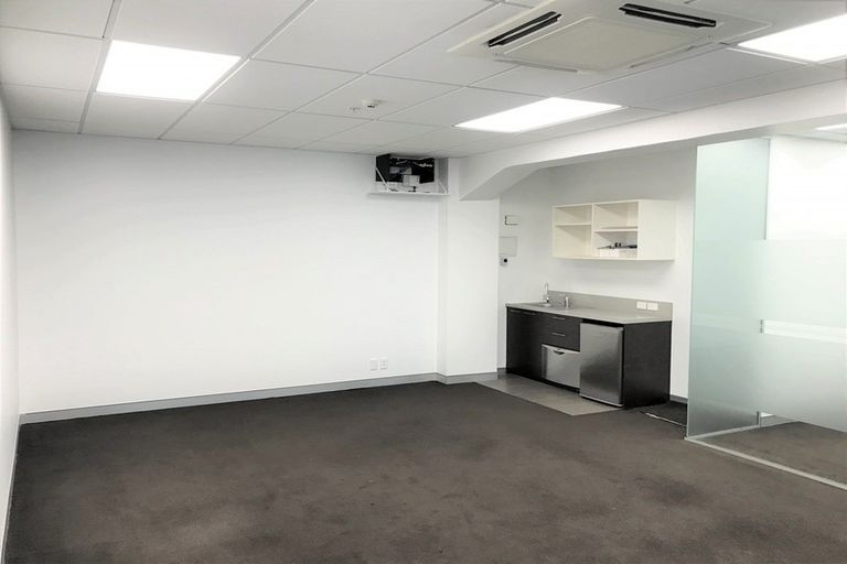 Photo of property in Heards Building, 303/2 Ruskin Street, Parnell, Auckland, 1052