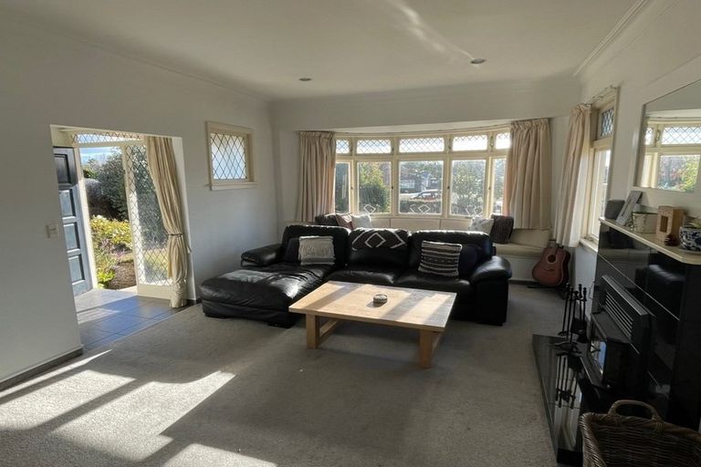 Photo of property in 40 Napier Road, Havelock North, 4130