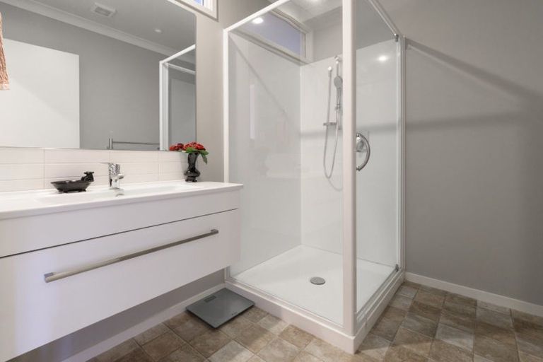 Photo of property in 3 Harmens Way, Greerton, Tauranga, 3112