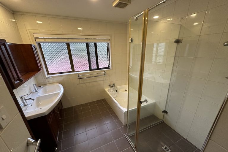 Photo of property in 400 Redoubt Road, Totara Park, Auckland, 2019