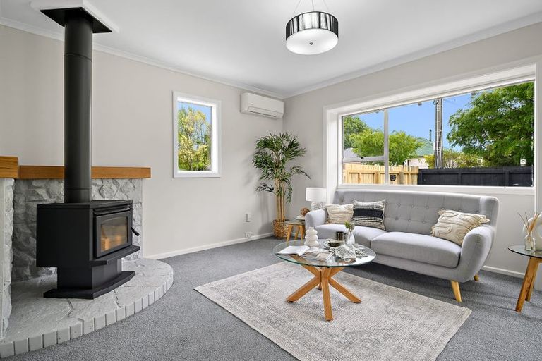 Photo of property in 14 Pannell Avenue, Wainoni, Christchurch, 8061