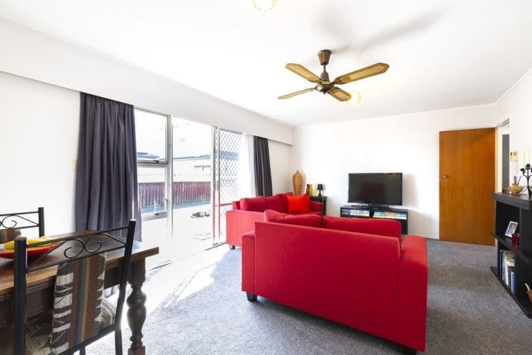 Photo of property in 2/46 Jellicoe Road, Manurewa, Auckland, 2102