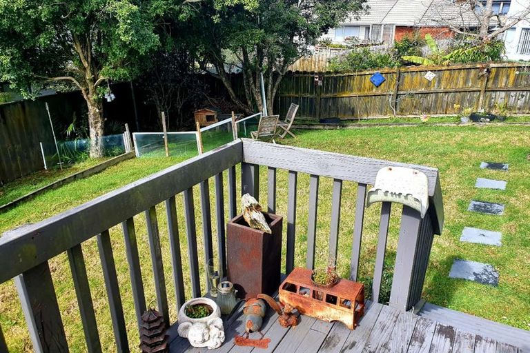Photo of property in 69 Velma Road, Hillcrest, Auckland, 0627
